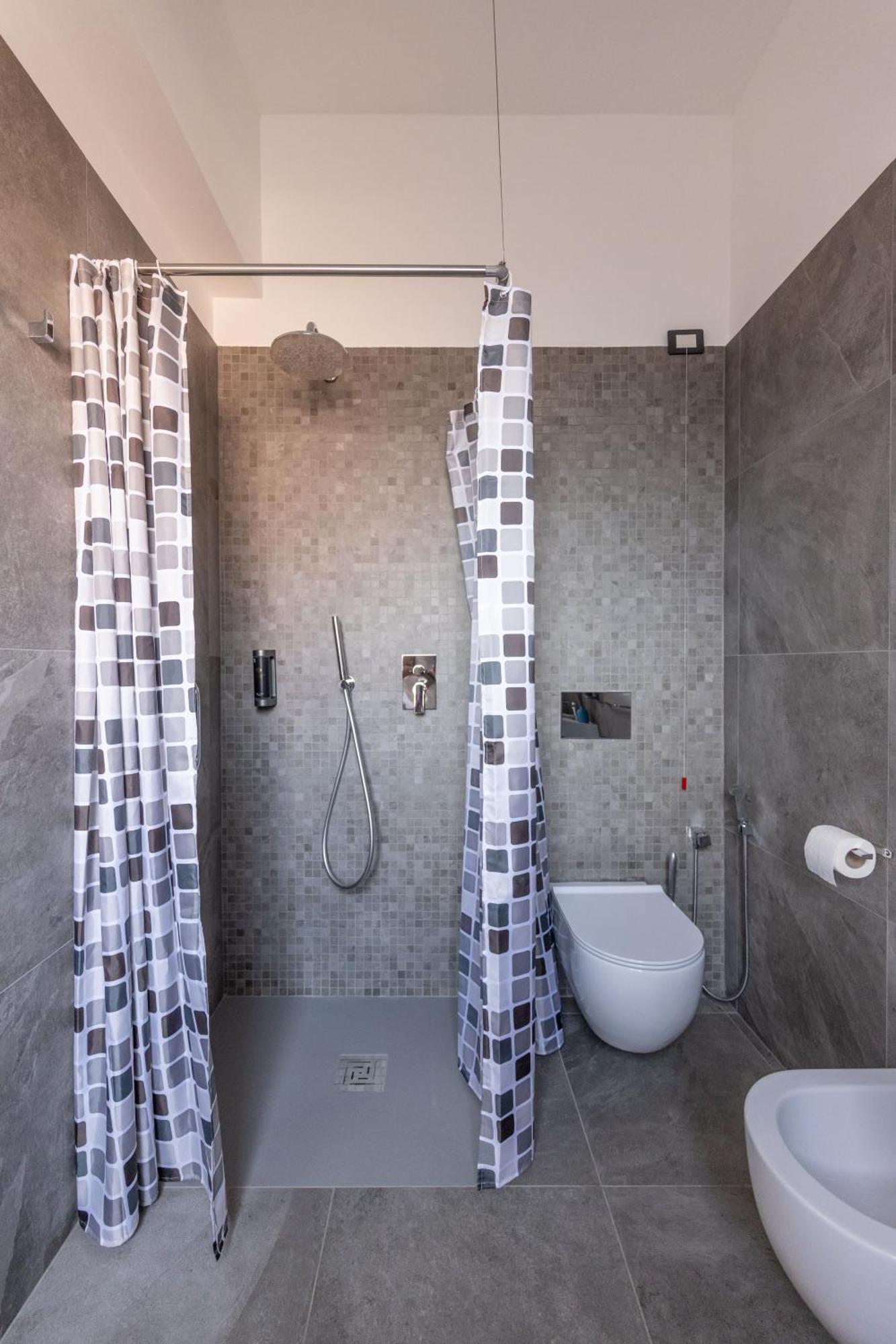 Armony Luxury Suites 카타니아 외부 사진